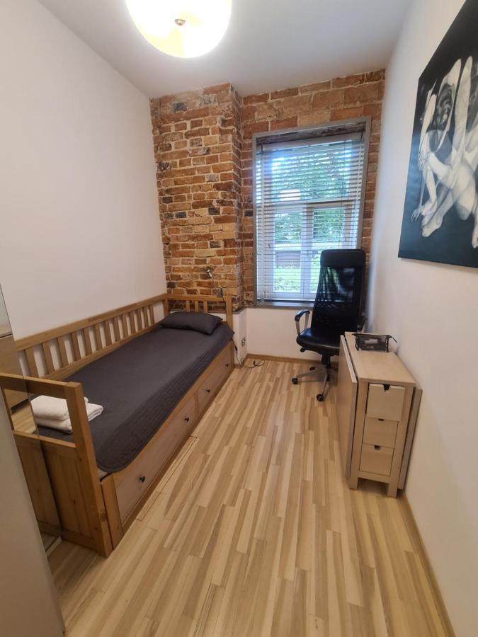 Mieszkanie Wilcza Appartamento Varsavia Esterno foto